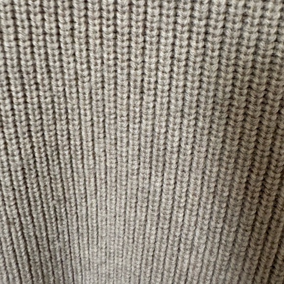 ARITZIA KNIT SWEATER - XS - LIGHT BROWN - Picture 3 of 4
